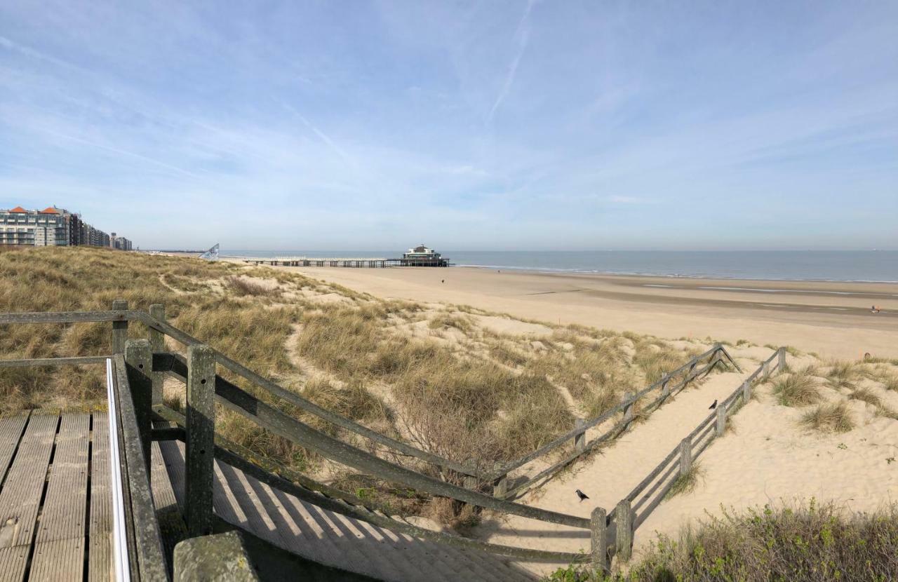 Stayatsea Retro Appartementen Blankenberge Luaran gambar
